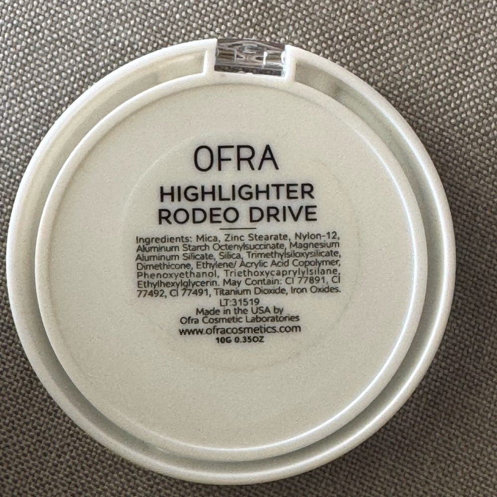 OFRA Highlighter Rodeo Drive
New - Picture 3 of 6